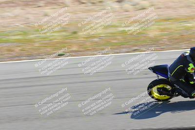 media/Feb-05-2023-Classic Track Day (Sun) [[c35aca4a42]]/Group 2/session 1 turn 9/